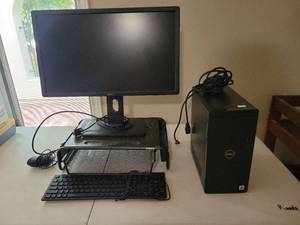 lot 208 image: Dell Inspiron 3891 Desktop Intel Core i3 with Monitor Keyboard Mouse hardly used very clean.