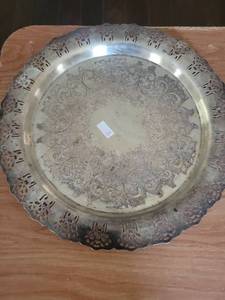 lot 262 image: Decorative Metal Plate with Filigree and Scrollwork Design