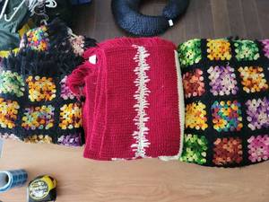 lot 274 image: Handmade Crocheted Blankets Lot 3 Pieces Multicolor Flower Motif