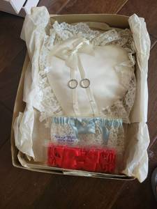 lot 281 image: Wedding Garter Set with Lace and Ribbon Accents with ring pillow