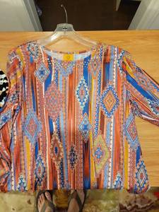 lot 320 image: RUBY RD 2-Piece Womens Top Lot SIZE XL