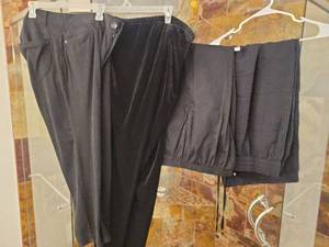 lot 337 image: Lot of 4 Black Pants Trousers Mixed Styles size Xl