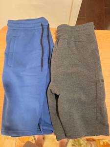 lot 356 image: 2 Pieces Jogger Sweatpants Blue Grey size XL