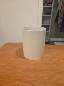 lot 384 image: Ceramic Trash Bin