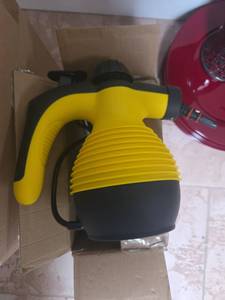 lot 394 image: Steam Cleaner And Attachments