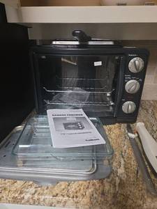 lot 398 image: George Foreman 8 in 1 Toaster OvenBroiler Model GRV660