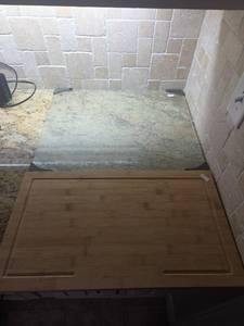 lot 423 image: Two Pack Cutting Board