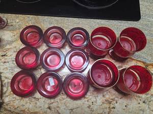 lot 425 image: Tea Light Candle Holders
