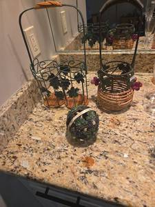 lot 469 image: Decorative Plant Stand Arbor with Woven Basket Planter Lot 3 Pieces