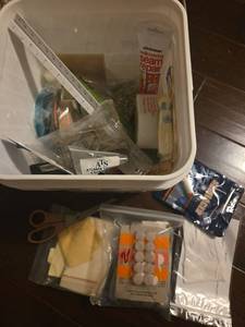 lot 487 image: Assorted Crafting Supplies