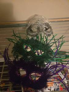 lot 534 image: Mardi Gras Masquerade Masks Lot 3 Pieces Decorative