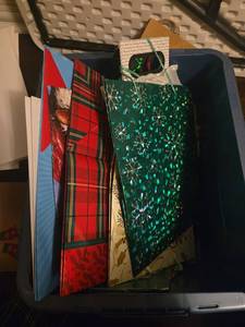 lot 548 image: Christmas Gift Bags