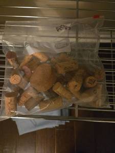 lot 550 image: Lot of Wine Corks Mixed Brands