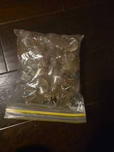 lot 551 image: Lot of Suction Cups
