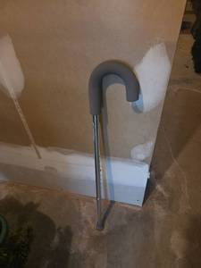 lot 575 image: Walking Cane with Gray Handle and Metal Shaft
