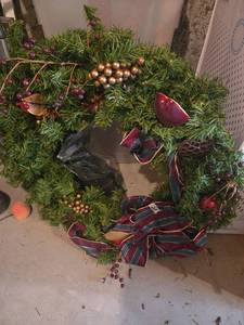 lot 577 image: Decorated Evergreen Wreath with Ornaments and Ribbon Bows