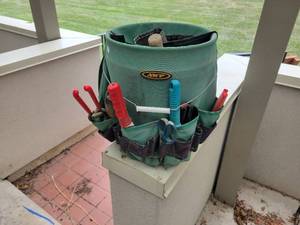 lot 618 image: AWT Garden Tool Bag with Tools and Accessories