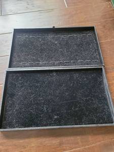 lot 634 image: Jewelry Display Trays with Compartments 2-Piece Set