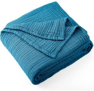 lot 1944 image: Carriediosa 100% Cotton Muslin Throw Blanket 108x 90 Summer Gauze for Adult4-Layers King Size Throws for Bed Sofa Couch, Soft Lightweight Breathable Linen Blankets Bedspread All Season, Dusty Blue - Retail $0