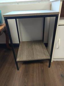 lot 41 image: Two-Tier Shelving Unit 24in tall