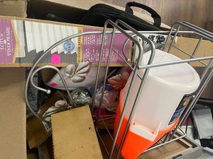 lot 80 image: Mystery miscellaneous Box - 20 items