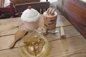 lot 3047 image: Vtg. Made in Japan Cookie Jar, Butter Paddle & More