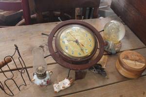 lot 3051 image: Vintage Nautical Clock untested & More