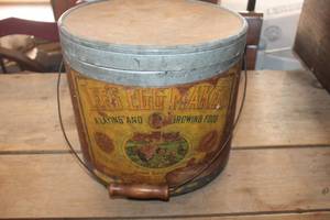 lot 3072 image: Antique Lees Egg Maker Pail