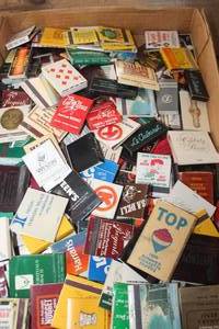 lot 3141 image: Vintage Matchbooks