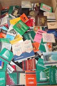 lot 3142 image: Vintage Matchbooks