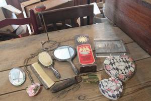 lot 3168 image: Vintage Brush Dresser Set and More