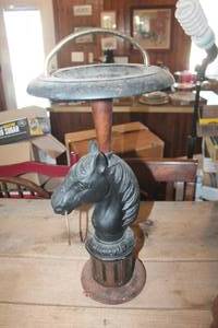 lot 3181 image: Vintage 23 tall Standing Ashtray