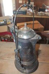 lot 3182 image: Antique Victorian Tilting CoffeeTea Pot 21 Tall