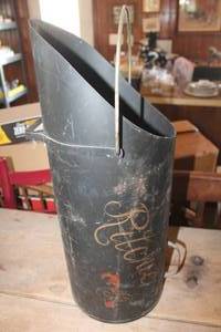 lot 3183 image: Vintage Tall Metal Coal Scuttle Bucket