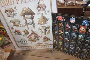 lot 3202 image: Various Sized Home Dcor Pictures