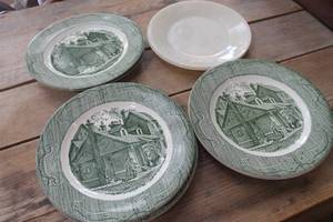 lot 3250 image: Vintage Fire King Dinner Plates and More
