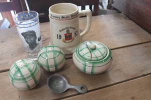lot 3258 image: Antique Made in Czechoslovakia Sugar Bowl wcrack and More