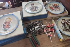 lot 3260 image: Vtg. Metal Christmas Candle Tree  Holders and More