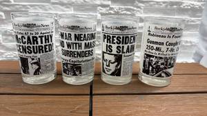 lot 44 image: Rocky Mountain News Newspaper Print Drinking Glasses - Set of 4