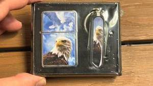 lot 50 image: Eagle Zippo & Pocketknife Set with Gift Box