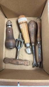 lot 83 image: Lot of 5 Hand Tools with Wood Handles