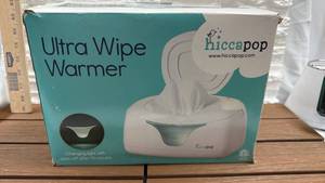 lot 91 image: hiccapop Ultra Wipe Warmer