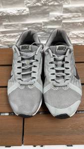 lot 105 image: Nike Downshifter 8 Running Shoes - Gray White Black Lace-Up (Size 4YW)