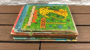 lot 121 image: Lot of 6 Childrens Books