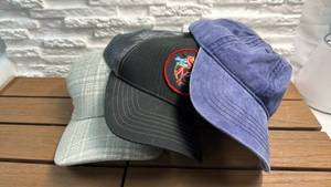 lot 126 image: Lot of 3 Baseball Caps Assorted Colors