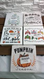lot 152 image: Decorative Wood Sign Tiles - Set of 5 Holiday Seasonal Designs (5x5)