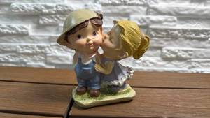 lot 160 image: Tender Times Boy and Girl Kissing - Painted Resin Figurines (4 inch)