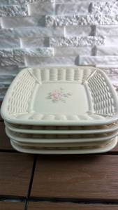 lot 193 image: Pfaltzgraff Square Plates in the Tea Rose Pattern - Set of 5