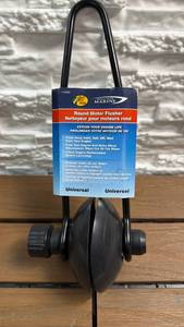 lot 258 image: Bass Pro Shops Outdoor World Marine Round Motor Flusher PN53300