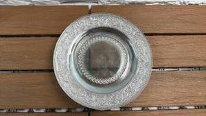 lot 266 image: Decorative Glass Plate with Ornate Border - Lot of 4 (7 Diameter)